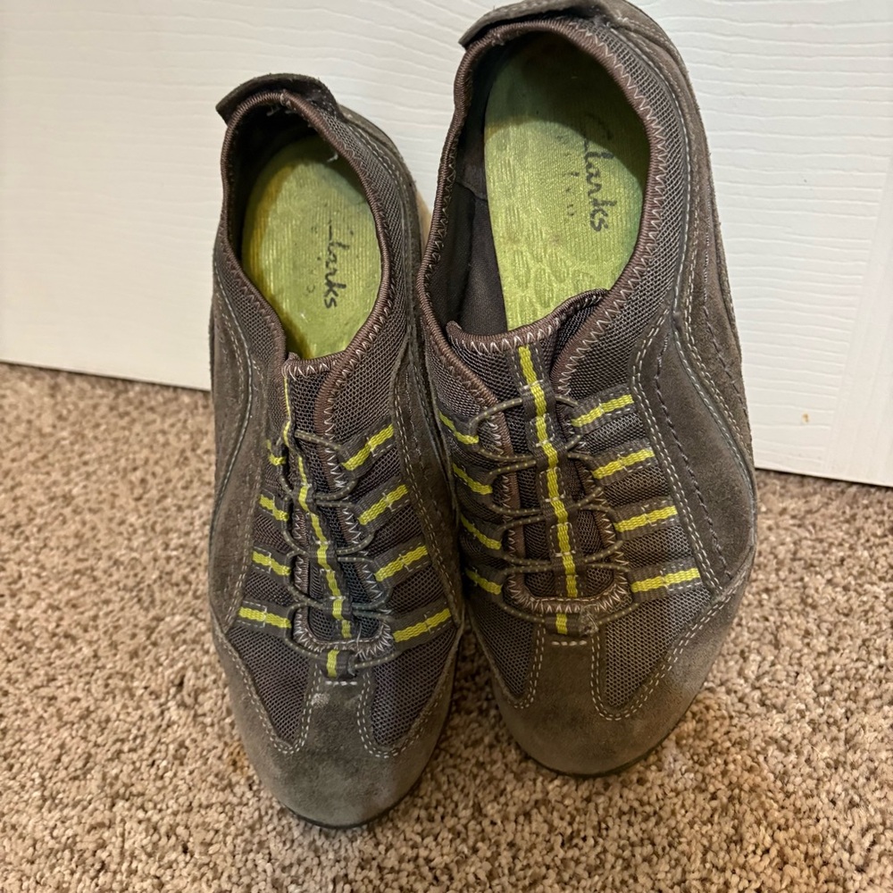 Clark’s women’s size 6